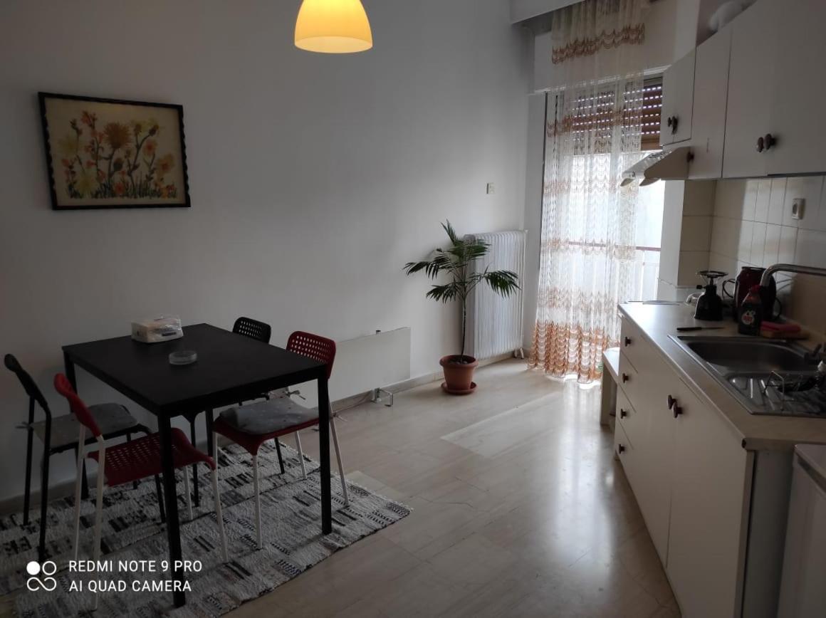 Apartament Square Komotini Zewnętrze zdjęcie